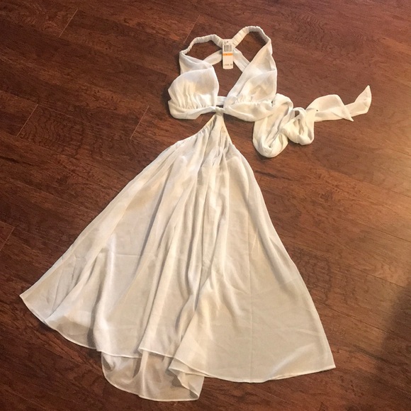 New! Jezebel Chiffon and Satin Lingerie - Picture 3 of 8